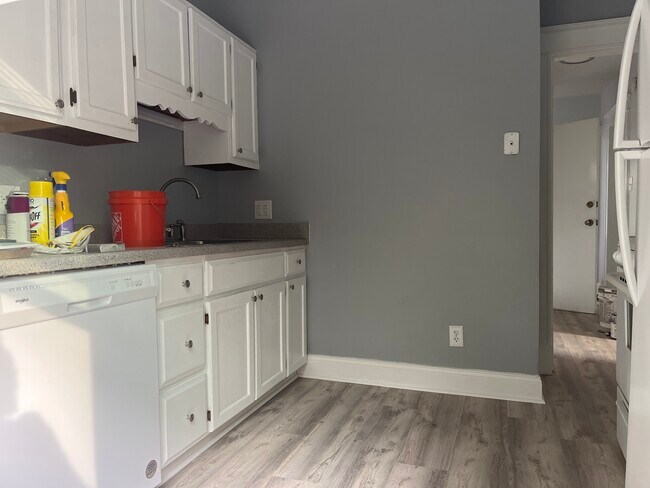 Primary Photo - 3463 Cardiff Ave