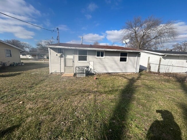 Building Photo - HALF OFF Security Deposit – Limited Time Special! Section 8 Welcome!