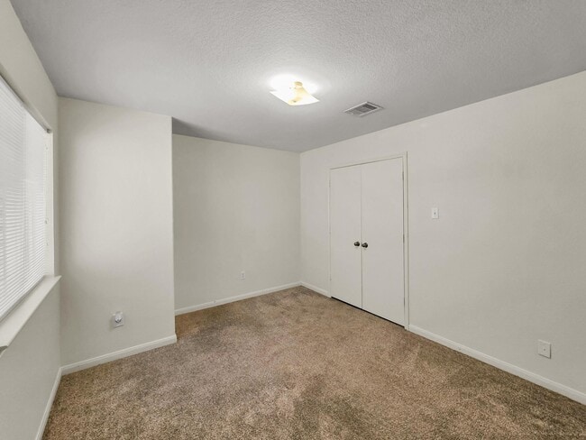 Building Photo - 14626 Gervaise Dr