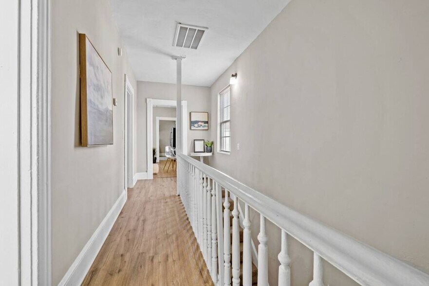 Building Photo - 2906 Chestnut St