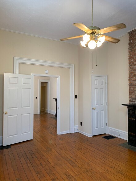 Building Photo - 2435 Ohio Ave