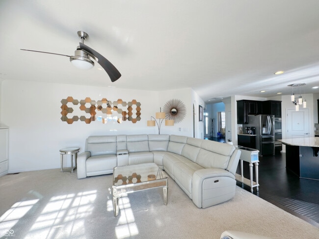 Building Photo - 14451 Integrity Ct