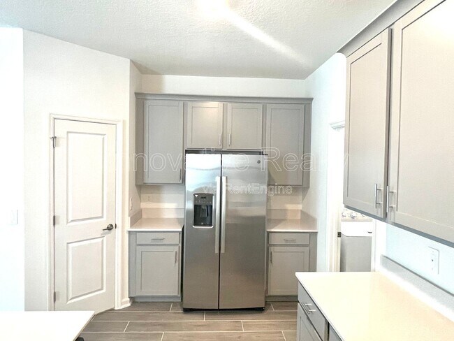 Building Photo - 2489 Relaxing Ln