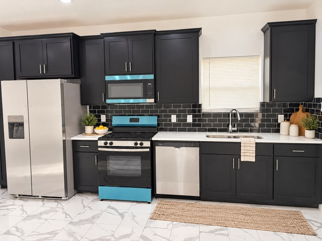 Building Photo - New Construction Duplex Minutes from Downtown San Antonio