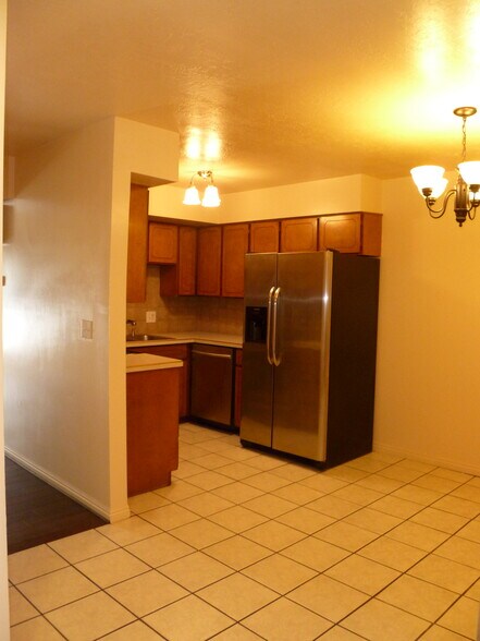 Building Photo - 5816 S 1325 E