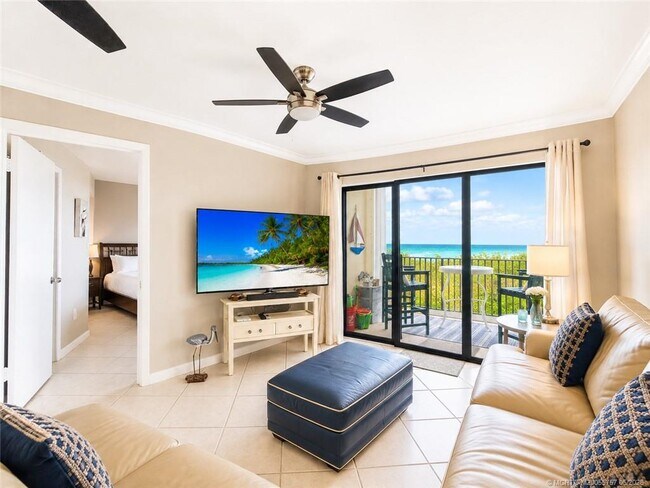 Building Photo - 7430 S Ocean Dr