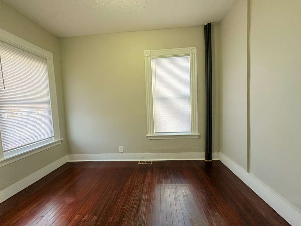 Building Photo - 552 Dixwell Ave