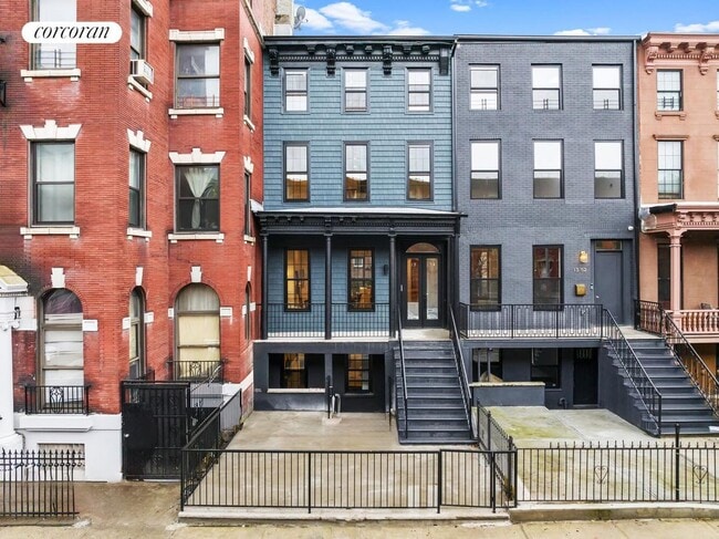 Building Photo - 1354 Pacific St
