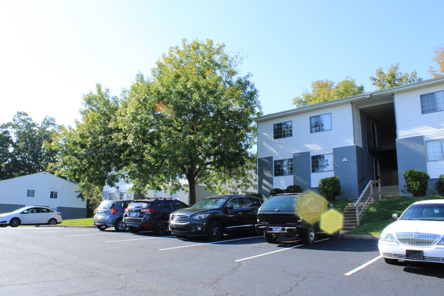 Building Photo - Avondale Park