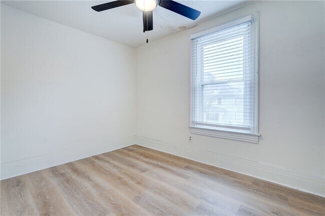 Building Photo - 151 Hampden Rd