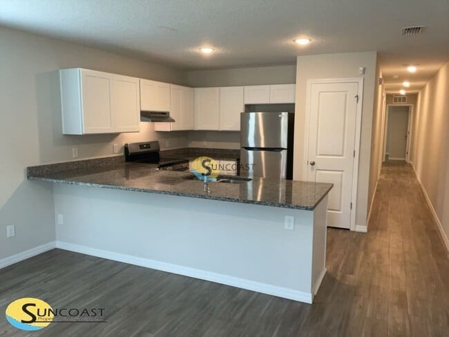 Building Photo - 6908 Thurston Rd