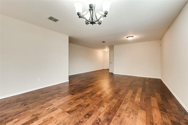 Building Photo - 716 Rainsville Dr