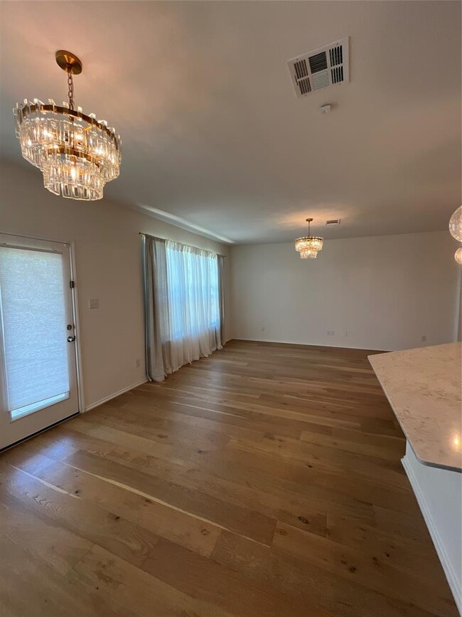 Building Photo - 1403 Grande Mesa Dr
