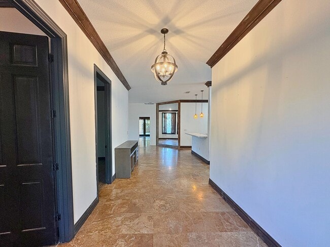 Building Photo - Mediterranean-Style Waterfront Home on Lake Tarpon- 3bed|2bath