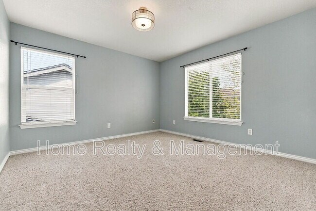 Building Photo - 12236 Kalispell St