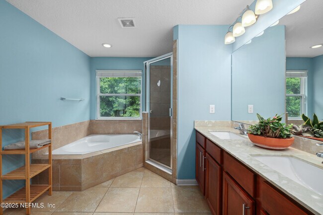 Building Photo - 274 Colorado Springs Way