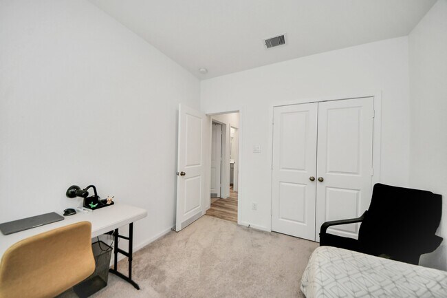 Building Photo - 21927 Citrus Grove Ct