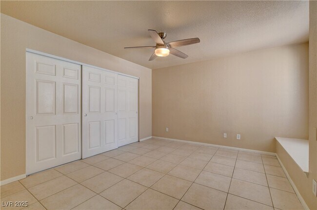 Building Photo - 9325 W Desert Inn Rd