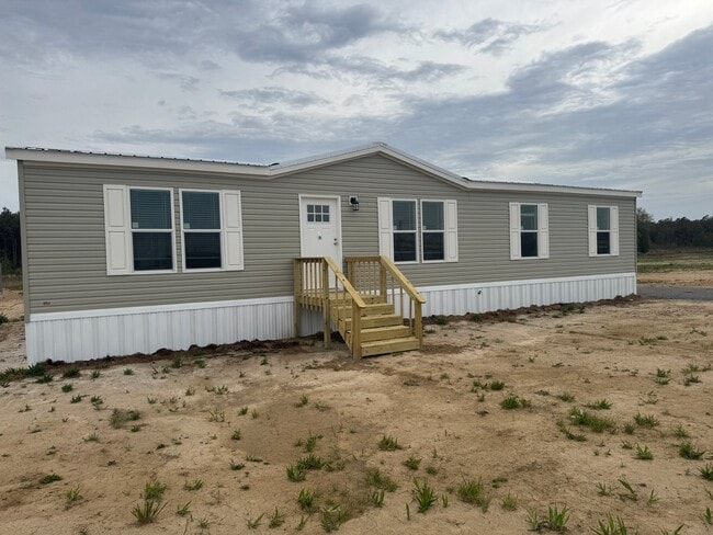 Building Photo - 286 Patriot Ln