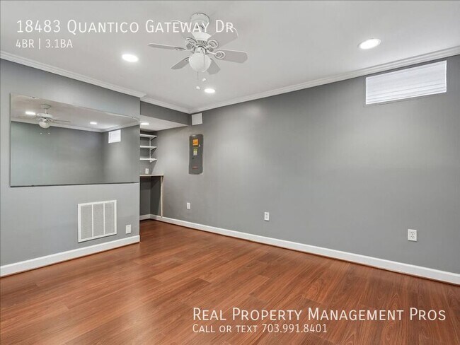 Building Photo - 18483 Quantico Gateway Dr