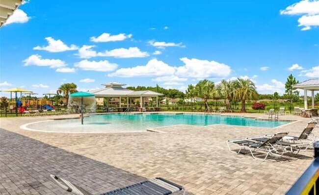 Building Photo - 18236 Hunters Meadow Walk