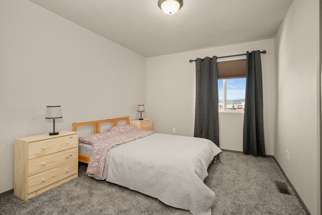 Bedroom # 3 - 7227 E Pacific Way