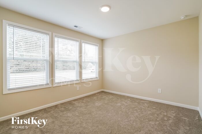 Building Photo - 90 Voyage Cir