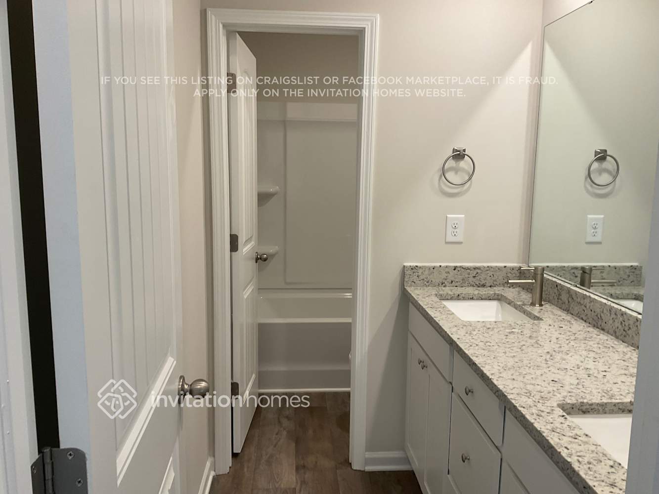 Building Photo - 217 White Flds Ave