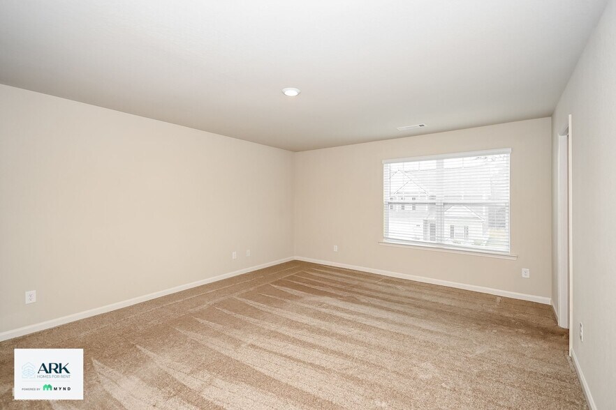 Building Photo - 151 Innis Brk Cir SW