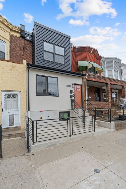 Building Photo - 6049 Elmwood Ave