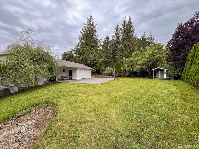 Building Photo - 5 bed 3 bath located in the heart of lynden