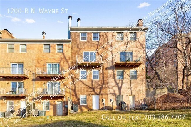 Building Photo - 1200-B N Wayne St
