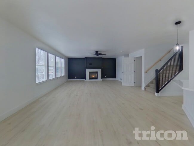 Building Photo - 1141 Cardinal Ave