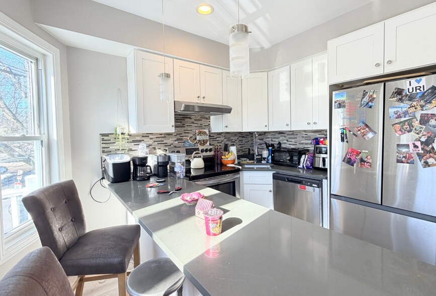 Building Photo - 39 Long Ave