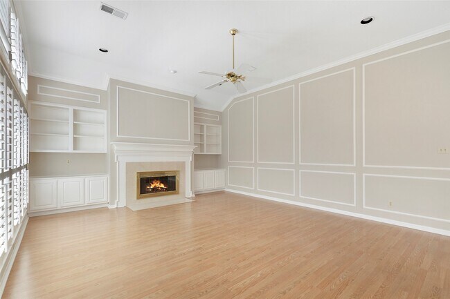 Building Photo - 3306 Redwood Lake Dr