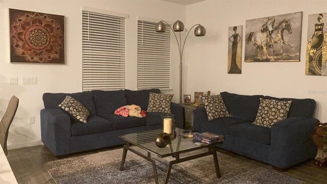 Building Photo - 15535 Willow Arbor Cir