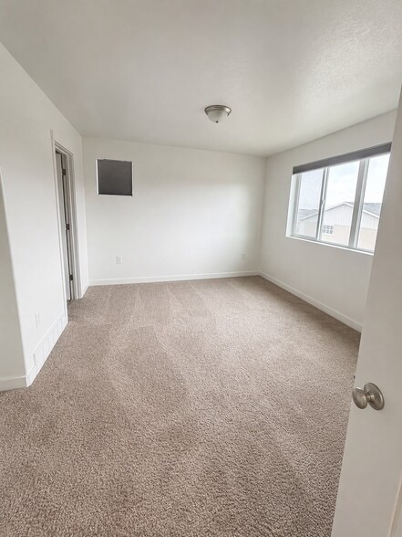 Building Photo - 4702 W Talavera Wy