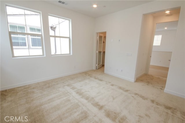 Building Photo - 513 Embrook Way