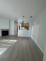 Building Photo - 615 Blue Mountain Way