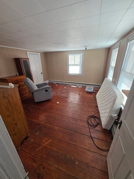 Building Photo - 934 Bog Rd