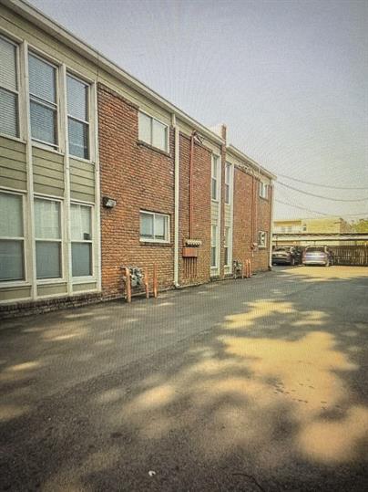 Street entrance to parking - 210 S McLean Blvd