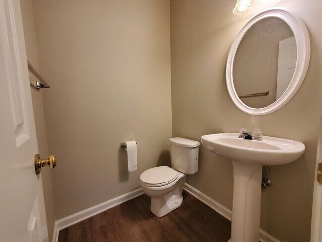 Building Photo - 2623 Davenham Ln