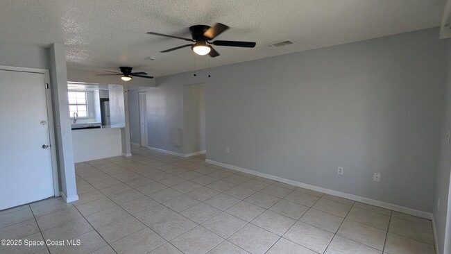 Building Photo - 281 Ulster Ln