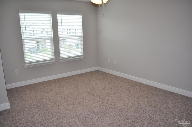 Building Photo - 6060 Royal Port Ct