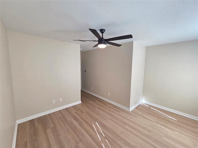 Building Photo - 2317 Bloomfield Dr