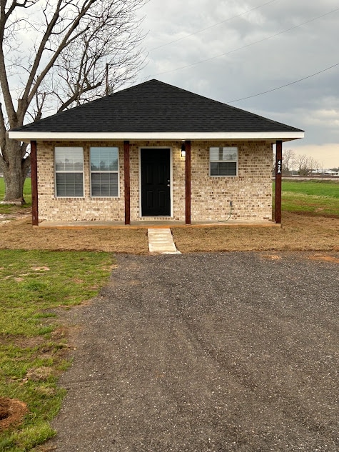 Building Photo - 42 Chapman Rd