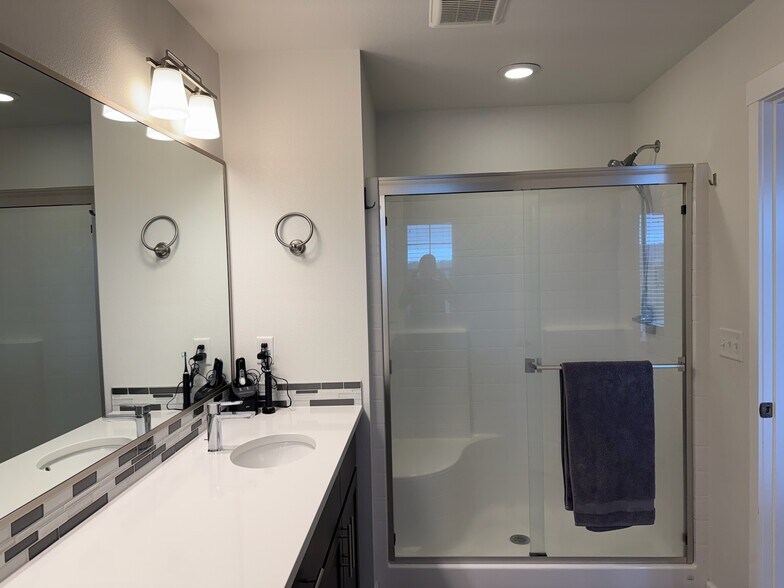 Building Photo - 22328 88th Ave S