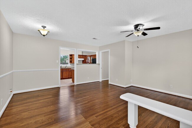Building Photo - 9610 Maribelle Way