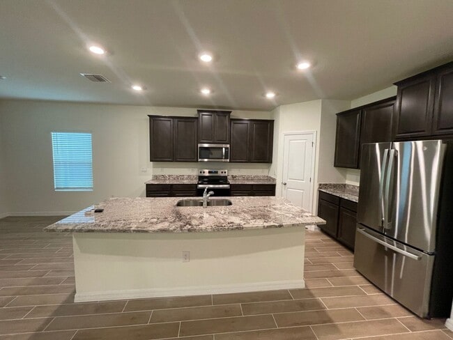 Building Photo - 4/2.5 in Arbor Greens - Sublease