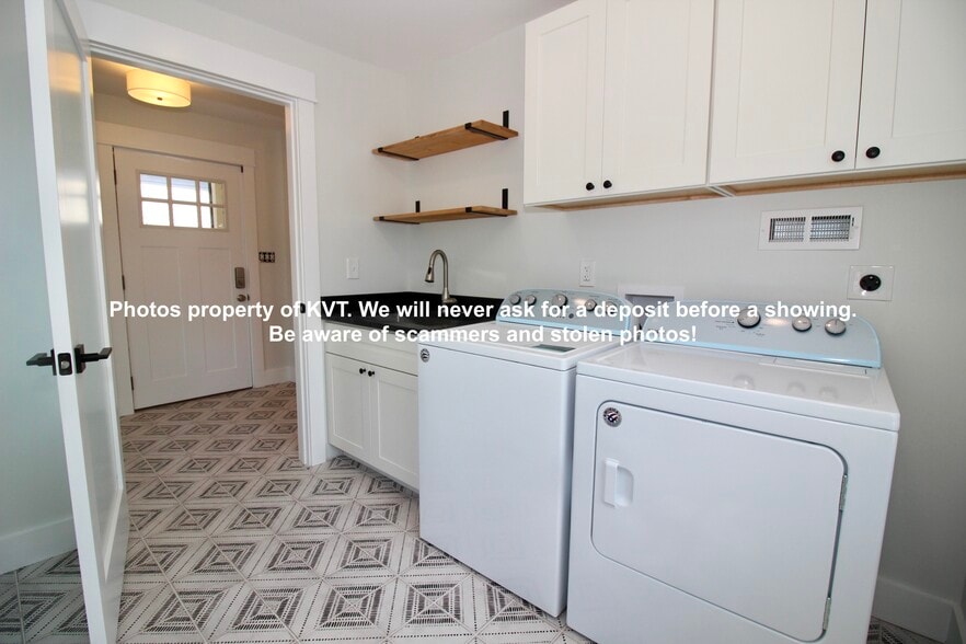 Building Photo - 5316 Whetsel Ave